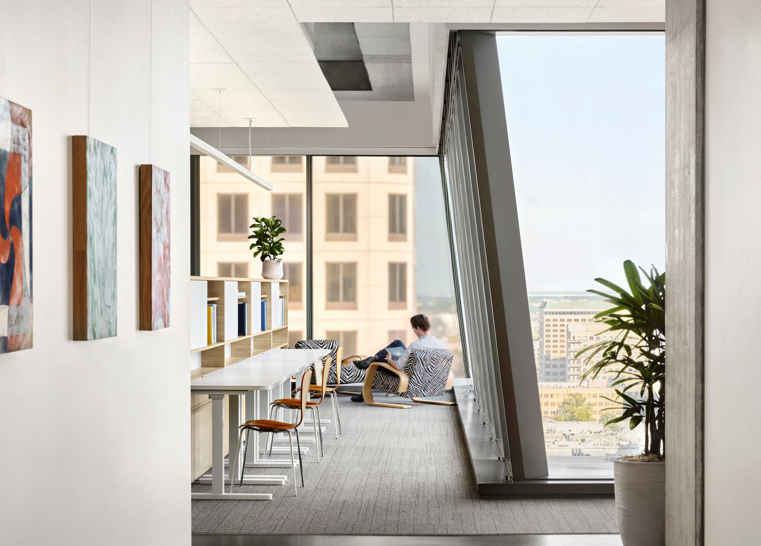122 A001 Page Austin Office at Indeed Tow N38 jpg