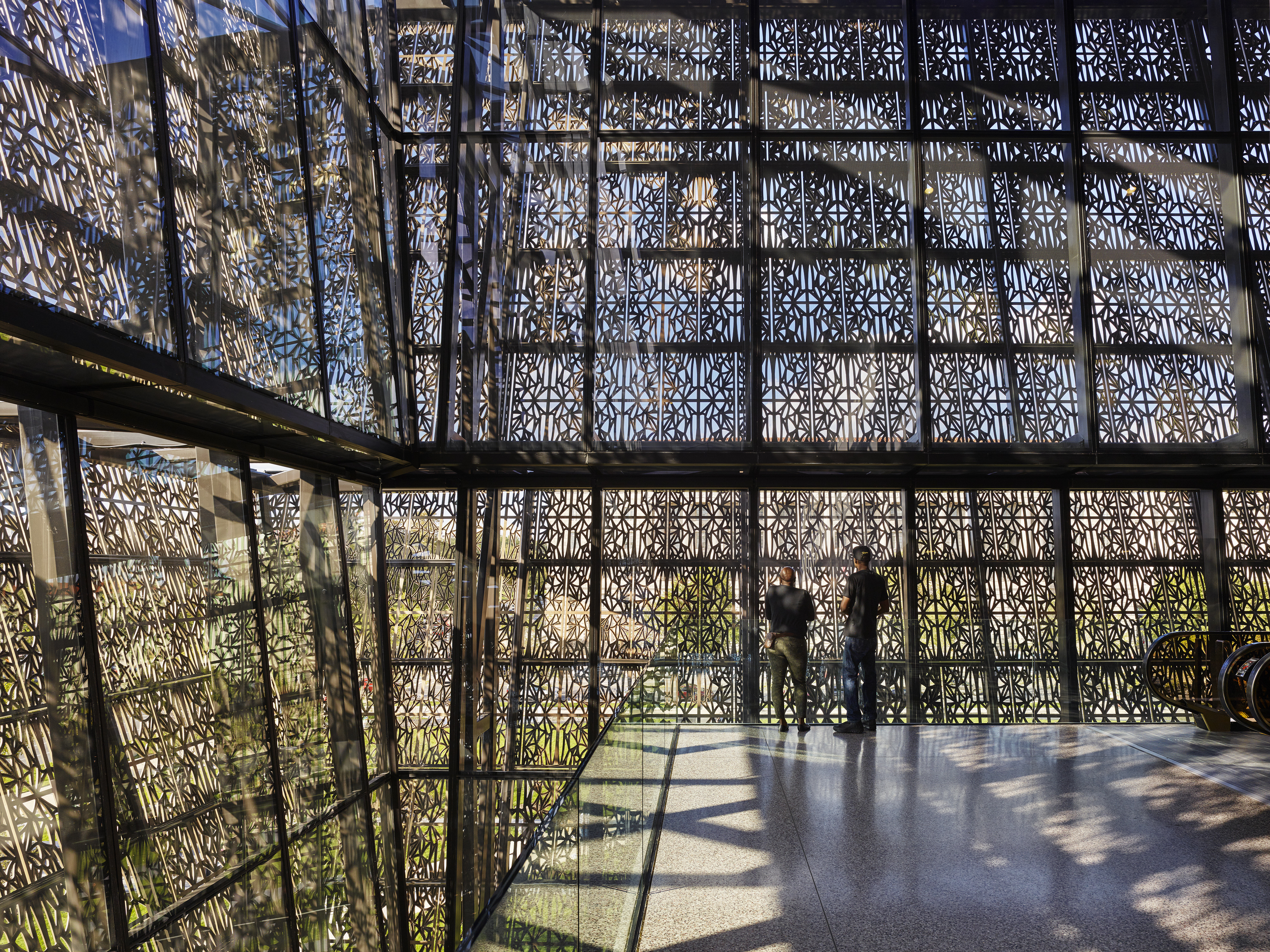 03 C Corona Lattice Interior 0